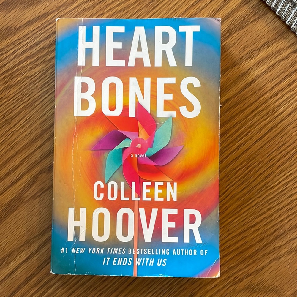 Heart Bones by Colleen Hoover